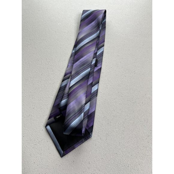 Van Heusen Purple, Gray, Blue Striped Pattern 100% Silk Handmade Tie NWOT - Picture 5 of 7